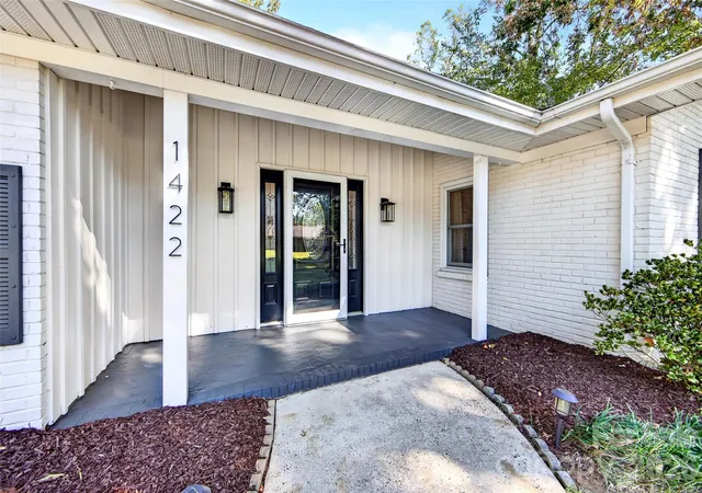 Photo 1 of Single family home for sale at 1422 Mcilroy Rd, Charlotte, NC 28212 | MLS# 4435865 | Listing updated on 2026-10-29