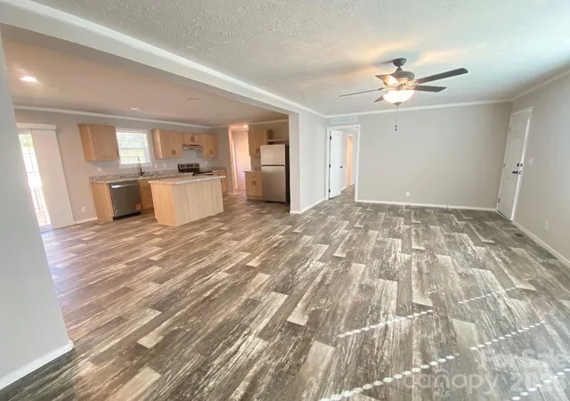 Photo 3 of Single family home for sale at 1714 Old Amherst Cir, Morganton, NC 28655 | MLS# 4435906 | Listing updated on 2026-10-28