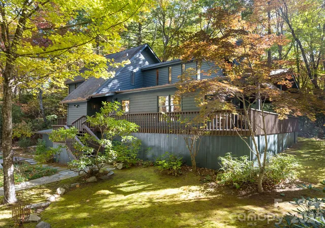 Photo 1 of Single family home for sale at 944 Cold Mountain Rd, Lake Toxaway, NC 28747 | MLS# 4435912 | Listing updated on 2026-10-29