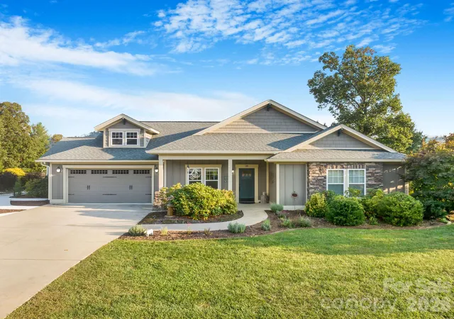 Photo 1 of Single family home for sale at 28 Penley Park Dr, Weaverville, NC 28787 | MLS# 4435924 | Listing updated on 2026-10-29