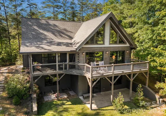 Photo 2 of Single family home for sale at 1016 Horizon Trl, Nebo, NC 28761 | MLS# 4435934 | Listing updated on 2026-10-28