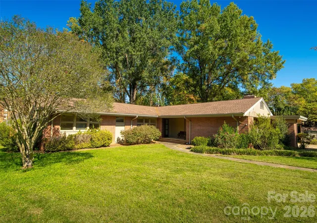 Photo 1 of Sale Pending at 160 17th Avenue NW, Hickory, NC 28601 | MLS# 4435976 | Listing updated on 2026-10-23