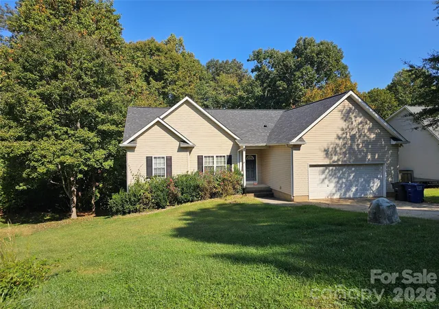 Photo 1 of Single family home for sale at 121 Loram Rd, Troutman, NC 28166 | MLS# 4435985 | Listing updated on 2026-10-27