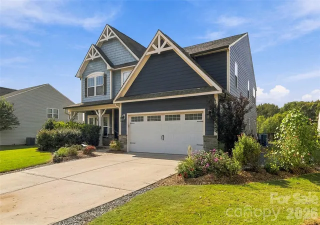 Photo 2 of Single family home for sale at 15221 Kissimmee Ln, Mint Hill, NC 28227 | MLS# 4435996 | Listing updated on 2026-10-26