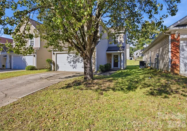 Photo 1 of Single family home for sale at 8335 Wallace Glen Dr, Charlotte, NC 28212 | MLS# 4435997 | Listing updated on 2026-10-28