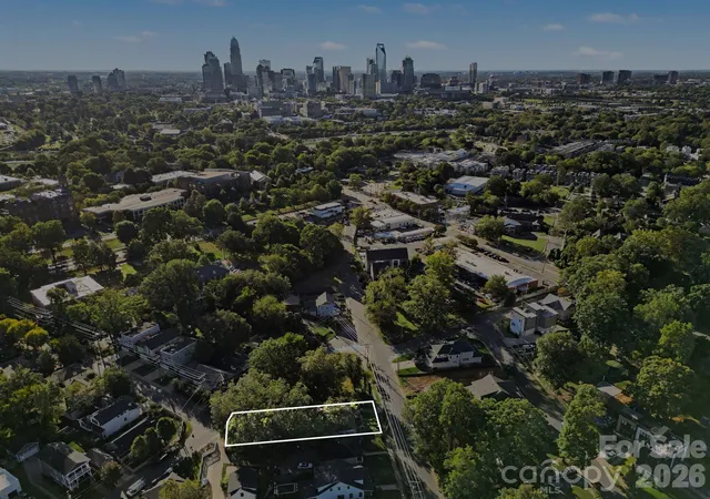 Photo 1 of Single family home for sale at 2014 Trade St, Charlotte, NC 28216 | MLS# 4436001 | Listing updated on 2026-10-25
