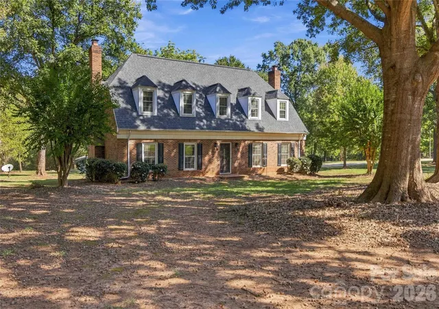 Photo 3 of Single family home for sale at 1247 Trailstream Dr, Lancaster, SC 29720 | MLS# 4436028 | Listing updated on 2026-10-20