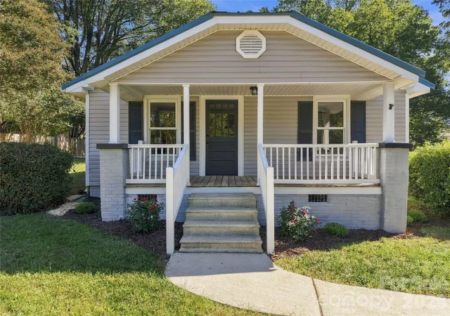 Photo 1 of Single family home for sale at 1806 W A St, Kannapolis, NC 28081 | MLS# 4436032 | Listing updated on 2026-10-21