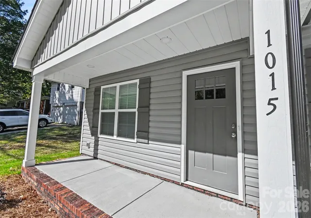 Photo 4 of Single family home for sale at 1015 Alabama St, Kannapolis, NC 28083 | MLS# 4436033 | Listing updated on 2026-10-27