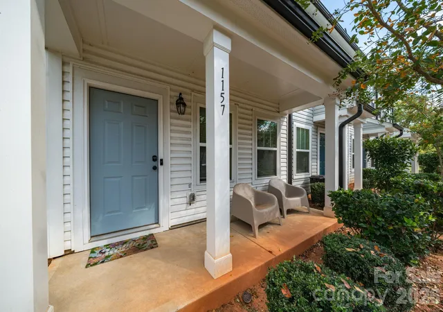 Photo 2 of Townhouse for sale at 1157 Triece Ln, Charlotte, NC 28215 | MLS# 4436040 | Listing updated on 2026-10-29