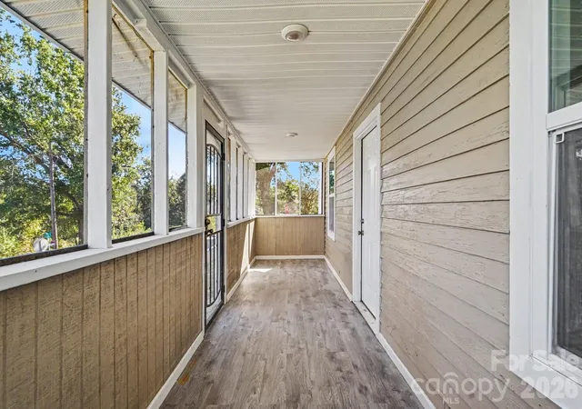 Photo 1 of Single family home for sale at 38 Pine St, Great Falls, SC 29055 | MLS# 4436068 | Listing updated on 2026-10-26