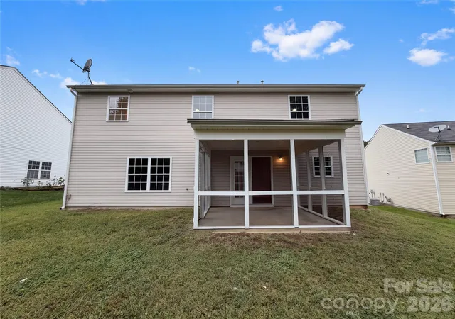 Photo 1 of Single family home for sale at 2334 Apple Glen Ln, Charlotte, NC 28269 | MLS# 4436071 | Listing updated on 2026-10-21