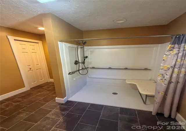 Photo 4 of Single family home for sale at 338 Sweet Crk Rd, Bakersville, NC 28705 | MLS# 4436094 | Listing updated on 2026-10-20