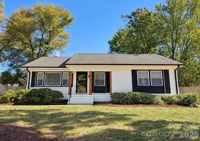 Single family home for sale at 4809 Walden Ct, Charlotte, NC 28210 | MLS# 4436097