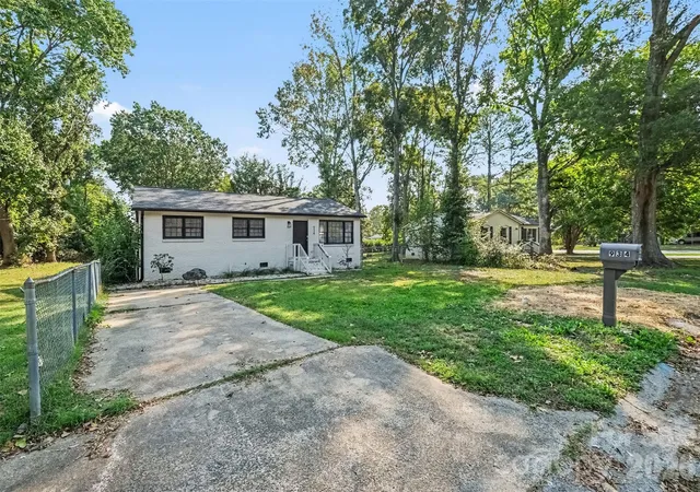 Photo 1 of Single family home for sale at 934 Pebble Rd, Rock Hill, SC 29730 | MLS# 4436129 | Listing updated on 2026-10-23