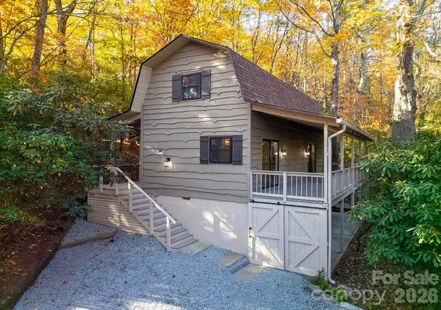Single family home for sale at 1152 Soquili Dr, Brevard, NC 28712 | MLS# 4436143