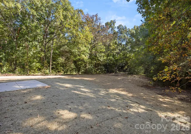 Photo 1 of Single family home for sale at 1922 Fender Ln, Lancaster, SC 29720 | MLS# 4436181 | Listing updated on 2026-10-25