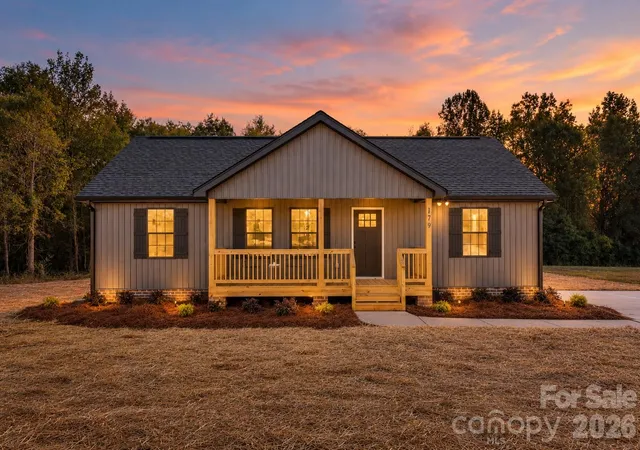 Photo 1 of Single family home for sale at 179 Springlake Rd, York, SC 29745 | MLS# 4436191 | Listing updated on 2026-10-24