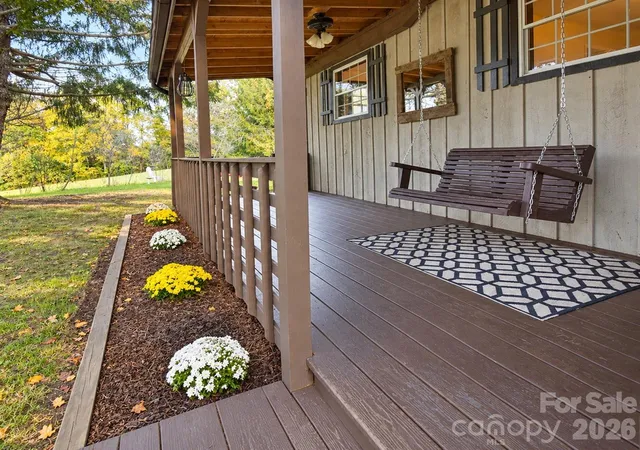 Photo 3 of Single family home for sale at 62 Hughey Dr, Mills River, NC 28759 | MLS# 4436207 | Listing updated on 2026-10-21