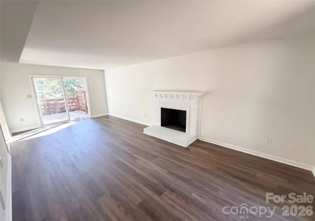 Photo 2 of Single family home for sale at 12006 Painted Tree Rd, Charlotte, NC 28226 | MLS# 4436220 | Listing updated on 2026-10-21