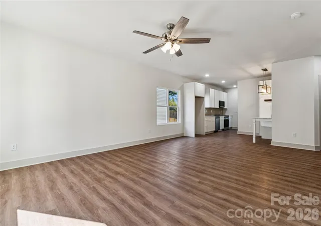 Photo 1 of Single family home for sale at 45 Robbins Cir, Lexington, NC 27292 | MLS# 4436265 | Listing updated on 2026-10-23