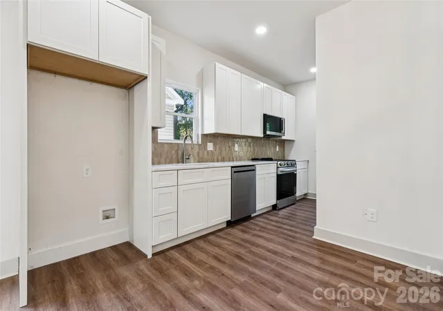 Photo 3 of Single family home for sale at 45 Robbins Cir, Lexington, NC 27292 | MLS# 4436265 | Listing updated on 2026-10-23