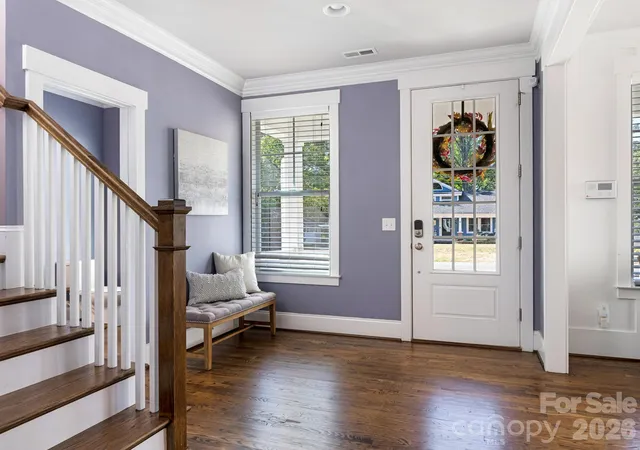 Photo 2 of Single family home for sale at 342 Main St, Matthews, NC 28105 | MLS# 4436271 | Listing updated on 2026-10-29