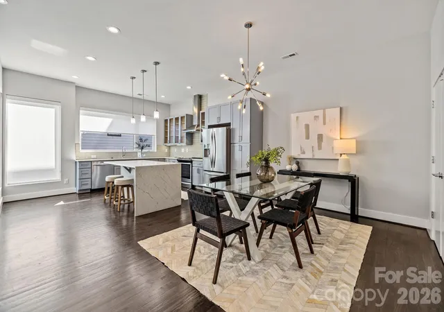 Listing Photo 4 - Condo for sale in building located at 928 Westbrook Dr, Charlotte, NC 28202 - Unit #B