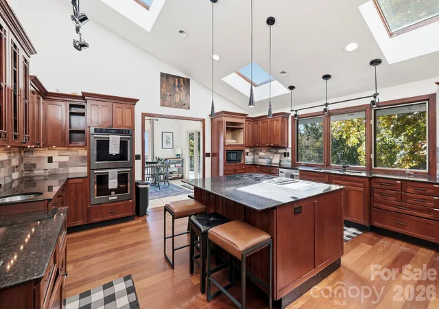 Photo 3 of Single family home for sale at 424 Harrison Hl Rd, Swannanoa, NC 28778 | MLS# 4436276 | Listing updated on 2026-10-29