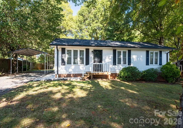 Photo 4 of Single family home for sale at 413 E Klutz St, Maiden, NC 28650 | MLS# 4436291 | Listing updated on 2026-10-23