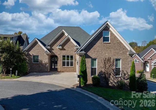 Photo 1 of Single family home for sale at 3782 Sarazen Ct Ne, Conover, NC 28613 | MLS# 4436321 | Listing updated on 2026-10-27