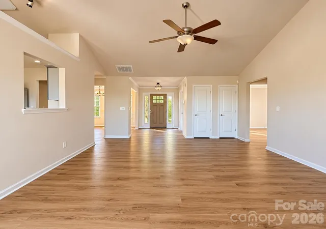 Photo 4 of Single family home for sale at 112 Ashton Blf Cir, Mount Holly, NC 28120 | MLS# 4436335 | Listing updated on 2026-10-29