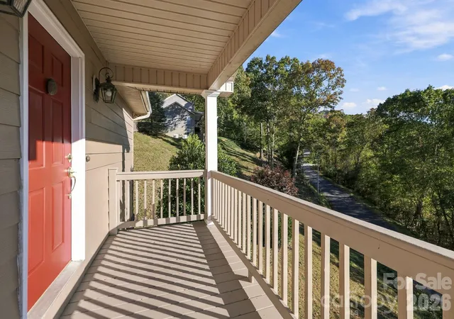 Photo 1 of Single family home for sale at 283 Blake Dr, Canton, NC 28716 | MLS# 4436341 | Listing updated on 2026-10-29