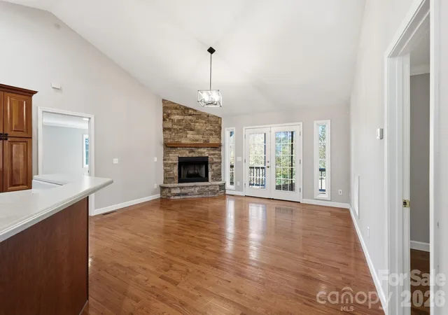 Photo 4 of Single family home for sale at 283 Blake Dr, Canton, NC 28716 | MLS# 4436341 | Listing updated on 2026-10-29