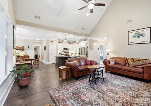 Photo 3 of Single family home for sale at 190 Shenandoah Dr, Mc Cormick, SC 29835 | MLS# 4436344 | Listing updated on 2026-10-23