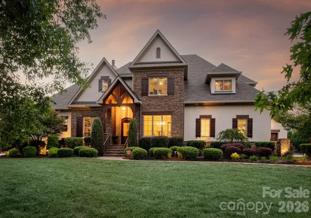 Single family home for sale at 7805 Clovervale Dr, Waxhaw, NC 28173 | MLS# 4436372