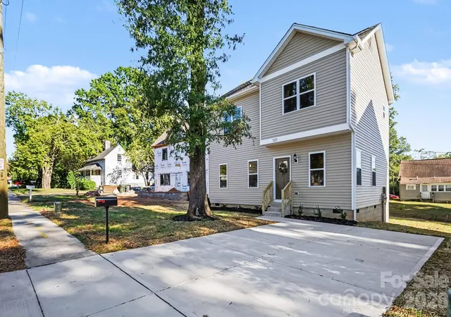 Single family home for sale at 121 Buffalo Ave NW, Concord, NC 28025 | MLS# 4436413 | Listing updated on 2026-10-23