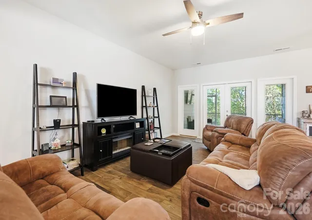 Photo 4 of Single family home for sale at 4509 Bent Green Ln, Monroe, NC 28112 | MLS# 4436416 | Listing updated on 2026-10-27