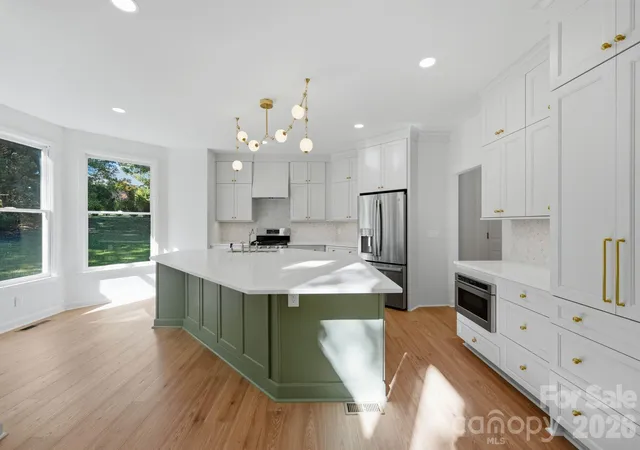 Photo 2 of Single family home for sale at 10318 Tallent Ln, Huntersville, NC 28078 | MLS# 4436419 | Listing updated on 2026-10-31