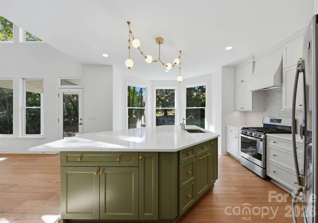 Photo 4 of Single family home for sale at 10318 Tallent Ln, Huntersville, NC 28078 | MLS# 4436419 | Listing updated on 2026-10-31