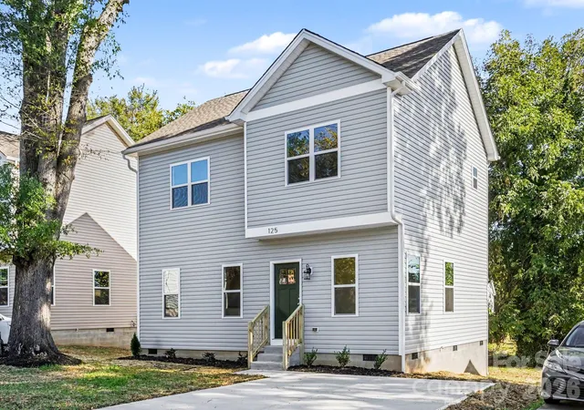 Photo 1 of Single family home for sale at 125 Buffalo Ave NW, Concord, NC 28025 | MLS# 4436438 | Listing updated on 2026-10-29