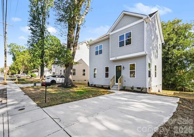 Photo 2 of Single family home for sale at 125 Buffalo Ave NW, Concord, NC 28025 | MLS# 4436438 | Listing updated on 2026-10-29
