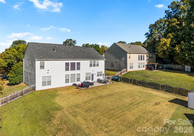 Photo 3 of Single family home for sale at 2602 Mullis Ln, Matthews, NC 28105 | MLS# 4436447 | Listing updated on 2026-10-21