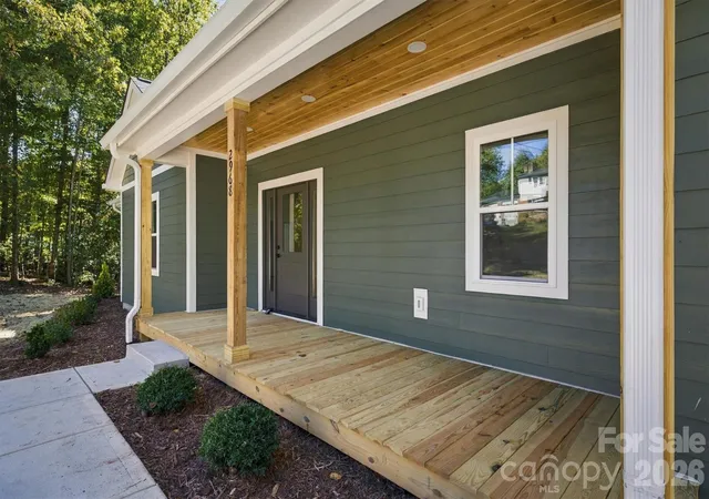 Photo 2 of Single family home for sale at 2968 Woodwind Dr, Valdese, NC 28690 | MLS# 4436472 | Listing updated on 2026-10-22