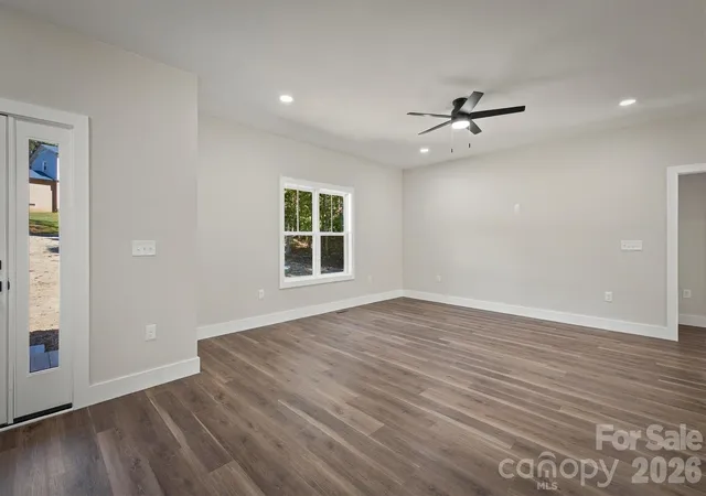 Photo 4 of Single family home for sale at 2968 Woodwind Dr, Valdese, NC 28690 | MLS# 4436472 | Listing updated on 2026-10-22