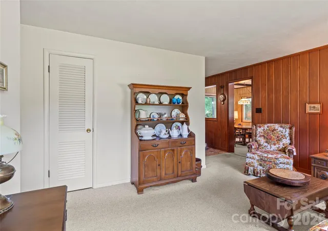 Photo 3 of Sale Pending at 3797 Sandalwood Ln, Winston Salem, NC 27106 | MLS# 4436482 | Listing updated on 2026-10-23