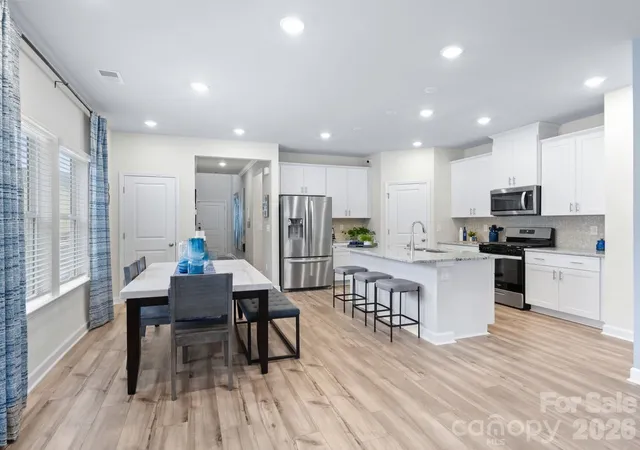 Photo 3 of Single family home for sale at 12511 Russellwood Ln, Charlotte, NC 28213 | MLS# 4436484 | Listing updated on 2026-10-23
