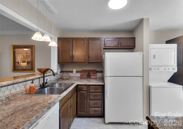 Photo 3 of Townhouse for sale at 9004-c Nolley Ct, Charlotte, NC 28270 | MLS# 4436499 | Listing updated on 2026-10-27