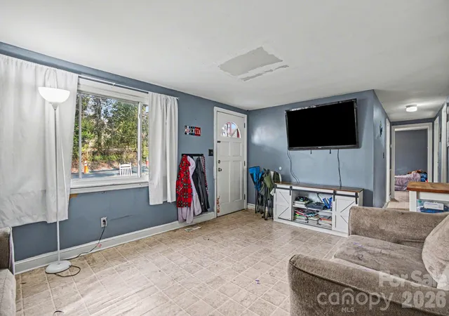 Photo 3 of Single family home for sale at 115 Mccain St, Waxhaw, NC 28173 | MLS# 4436505 | Listing updated on 2026-10-28