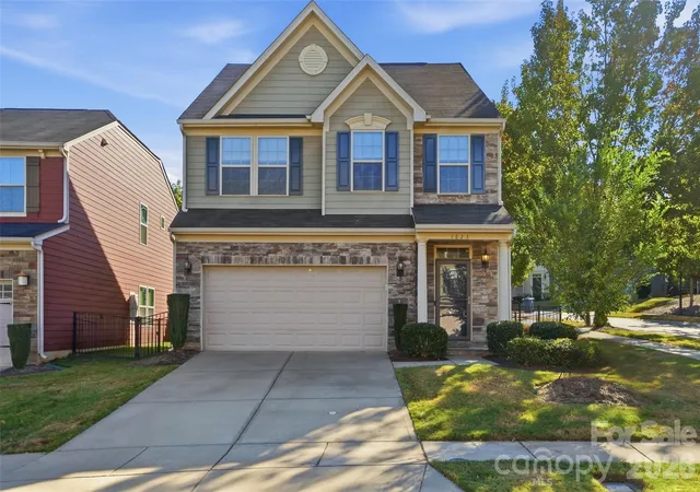 Photo 1 of Single family home for sale at 1823 Fleetwood Dr, Charlotte, NC 28208 | MLS# 4436511 | Listing updated on 2026-10-30